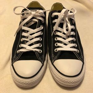 Classic Low Top Converse